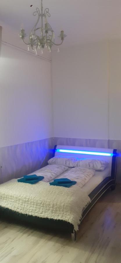 Apartman Matty V Tichom Dvore Priamo V Centre Bratysława Zewnętrze zdjęcie